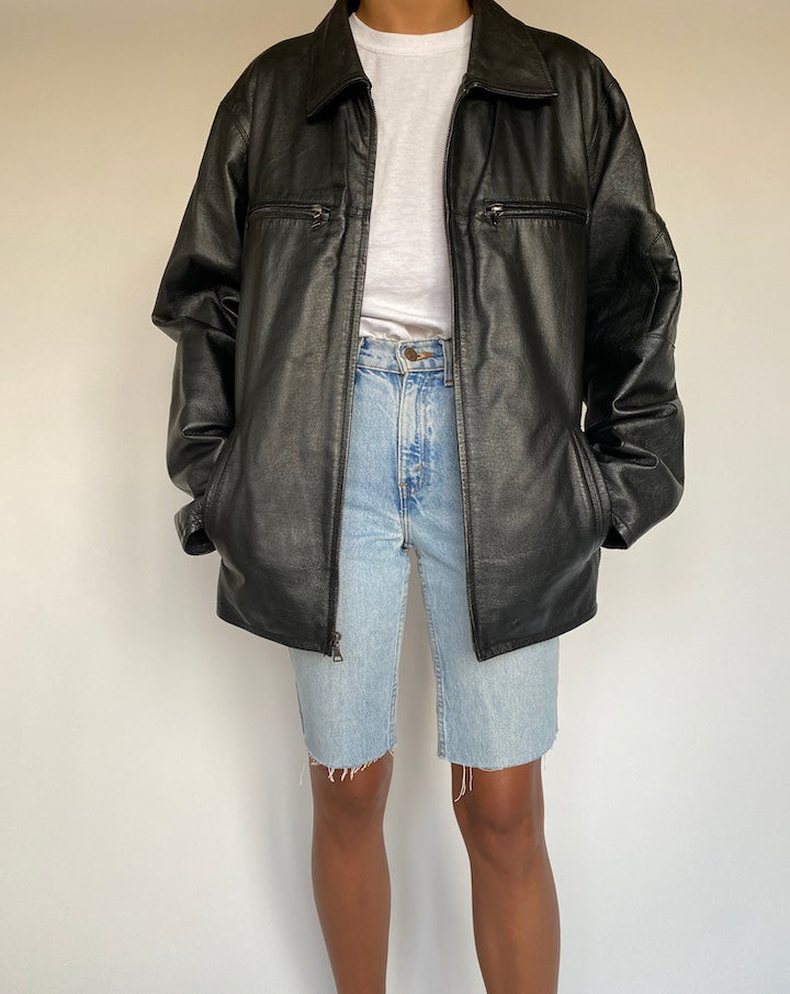 VINTAGE BLACK LEATHER JACKET 1373-4