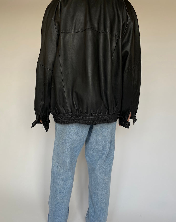 VINTAGE BLACK LEATHER JACKET 1391-2