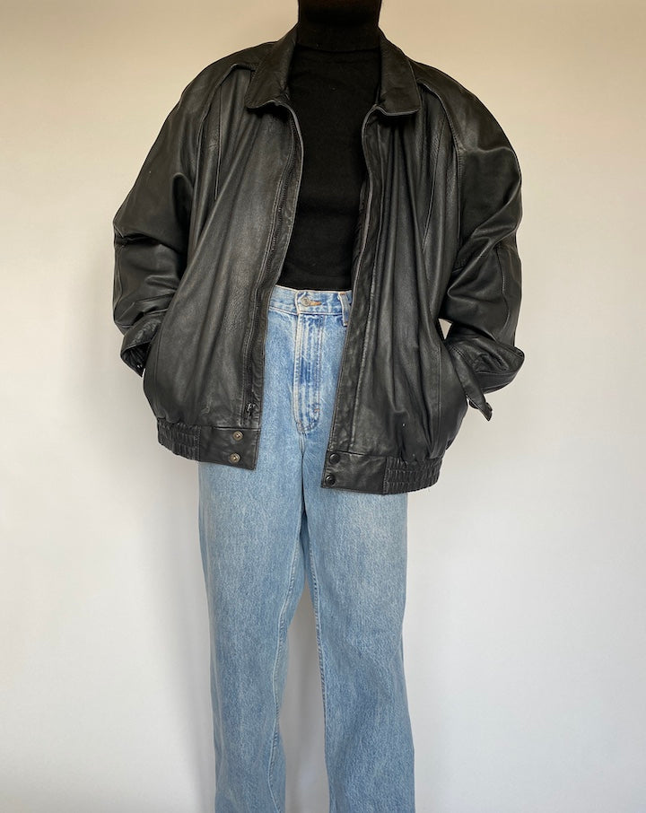 VINTAGE BLACK LEATHER JACKET 1391-5