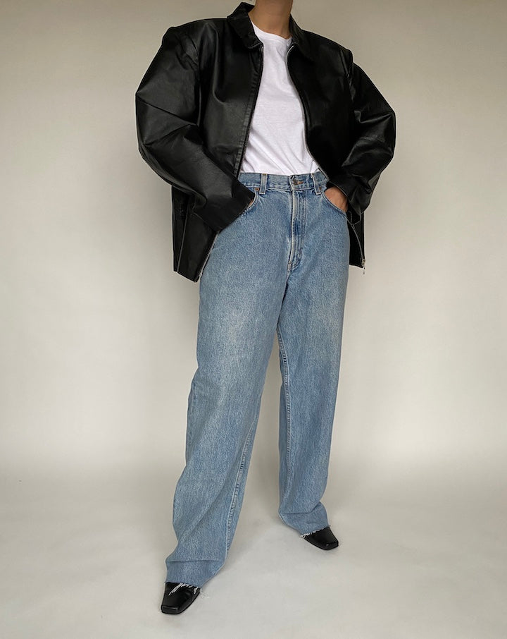 VINTAGE BLACK LEATHER JACKET 515-3