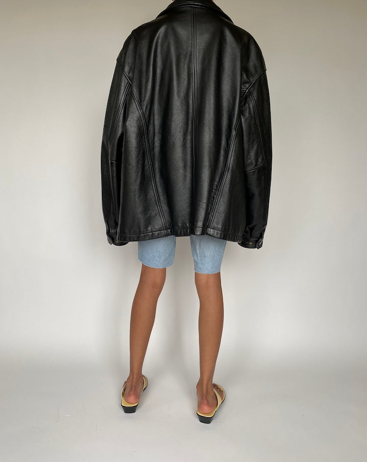 VINTAGE BLACK LEATHER JACKET 833-2