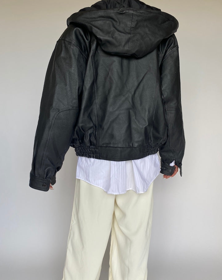 VINTAGE BLACK LEATHER JACKET 879-2