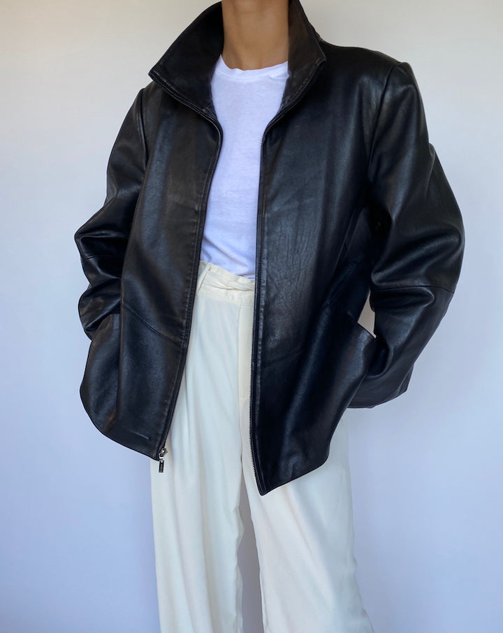 VINTAGE BLACK LEATHER JACKET 945-3