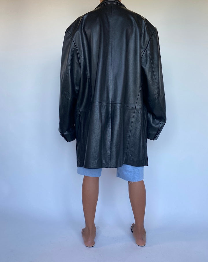 VINTAGE BLACK OVERSIZED LEATHER JACKET-2