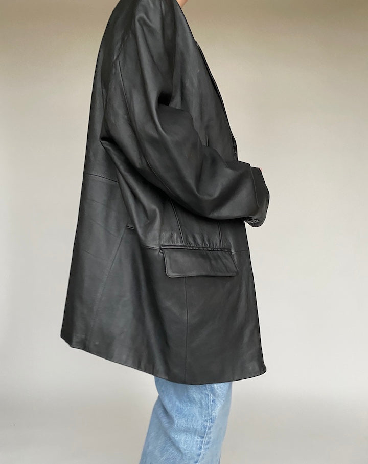 VINTAGE BLACK OVERSIZED LEATHER JACKET 519-3