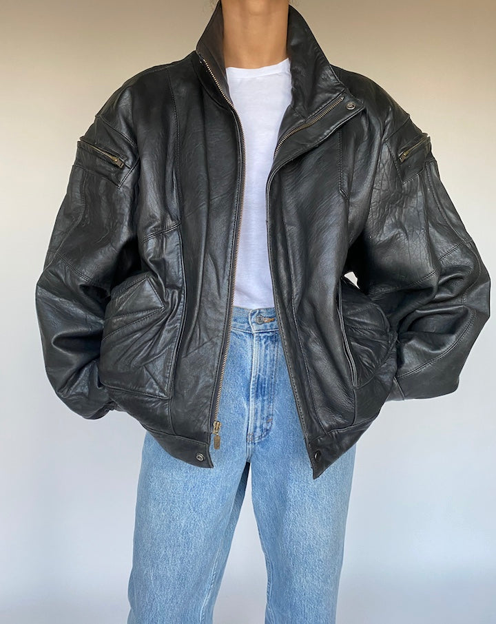 VINTAGE BOXY BLACK LEATHER JACKET 1058-2
