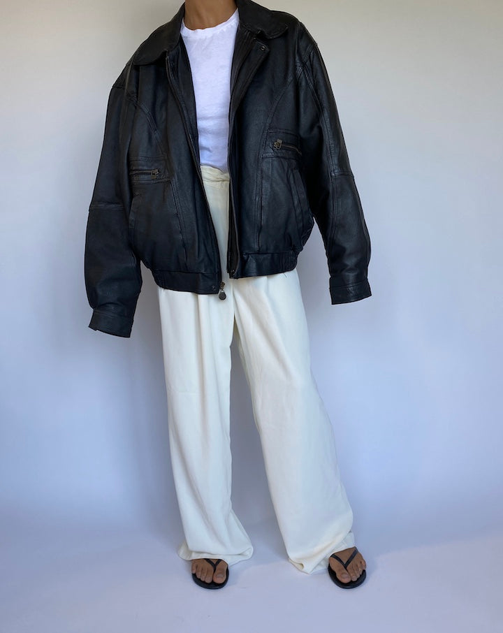 VINTAGE BOXY BLACK LEATHER JACKET 950-5