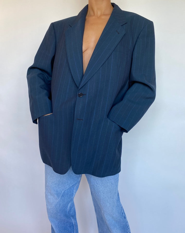 VINTAGE DARK BLUE PINSTRIPED BLAZER 689-3