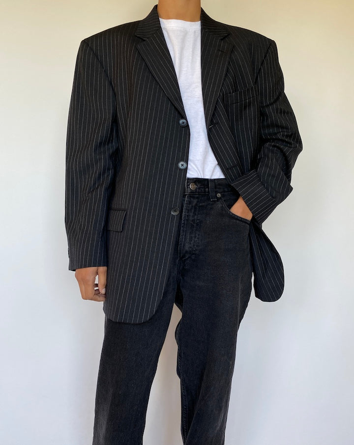 VINTAGE DARK GREY PINSTRIPED BLAZER 1504-3