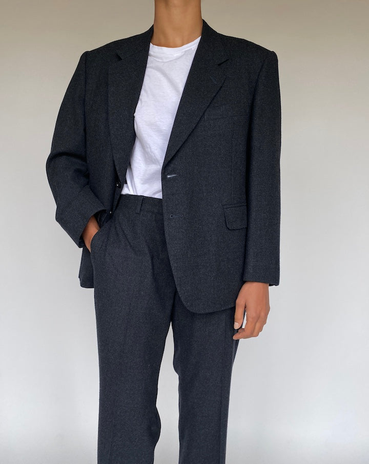 VINTAGE DARK GREY SUIT 1233-4
