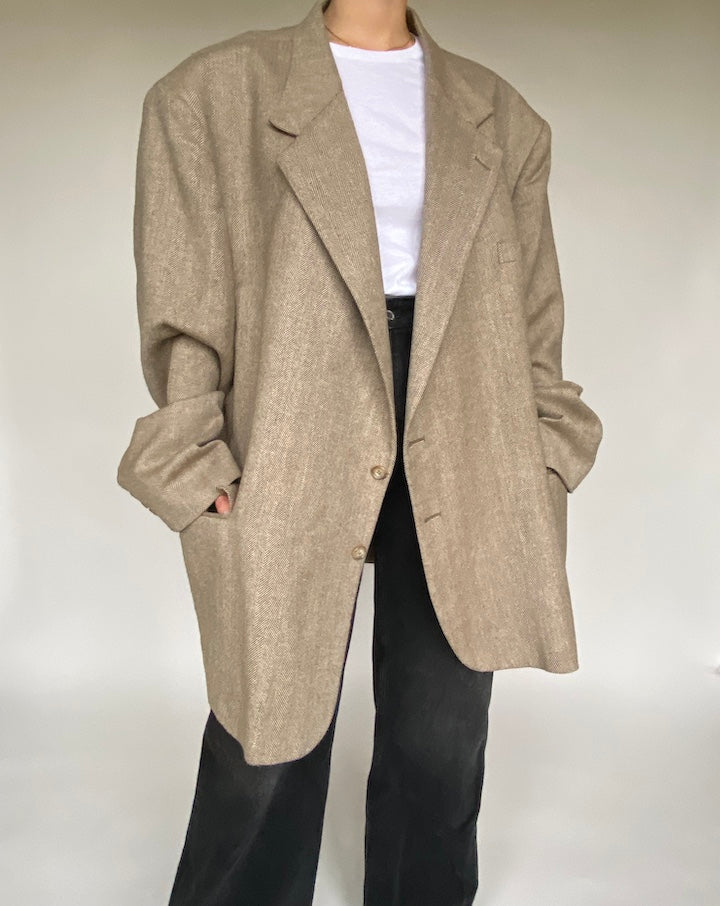VINTAGE OVERSIZED BEIGE BLAZER 530-4