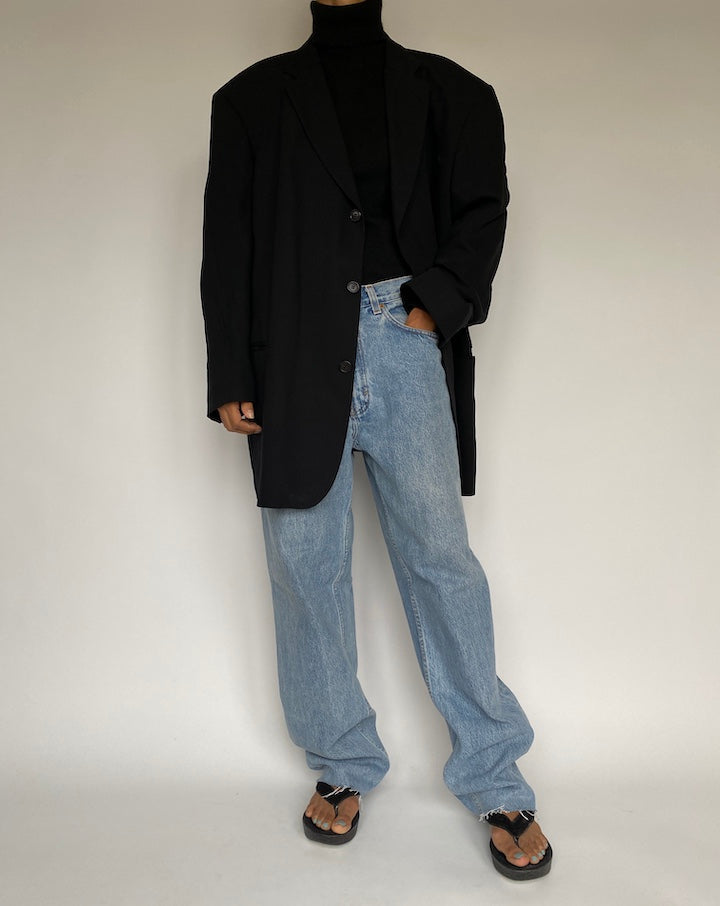 VINTAGE OVERSIZED BLACK BLAZER 1466