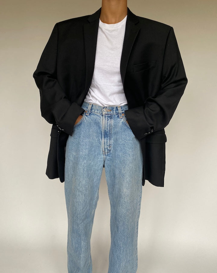 VINTAGE OVERSIZED BLACK CALVIN KLEIN BLAZER 1220-5