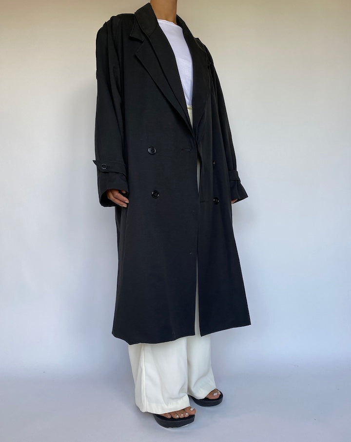 VINTAGE OVERSIZED BLACK COAT 1083-2