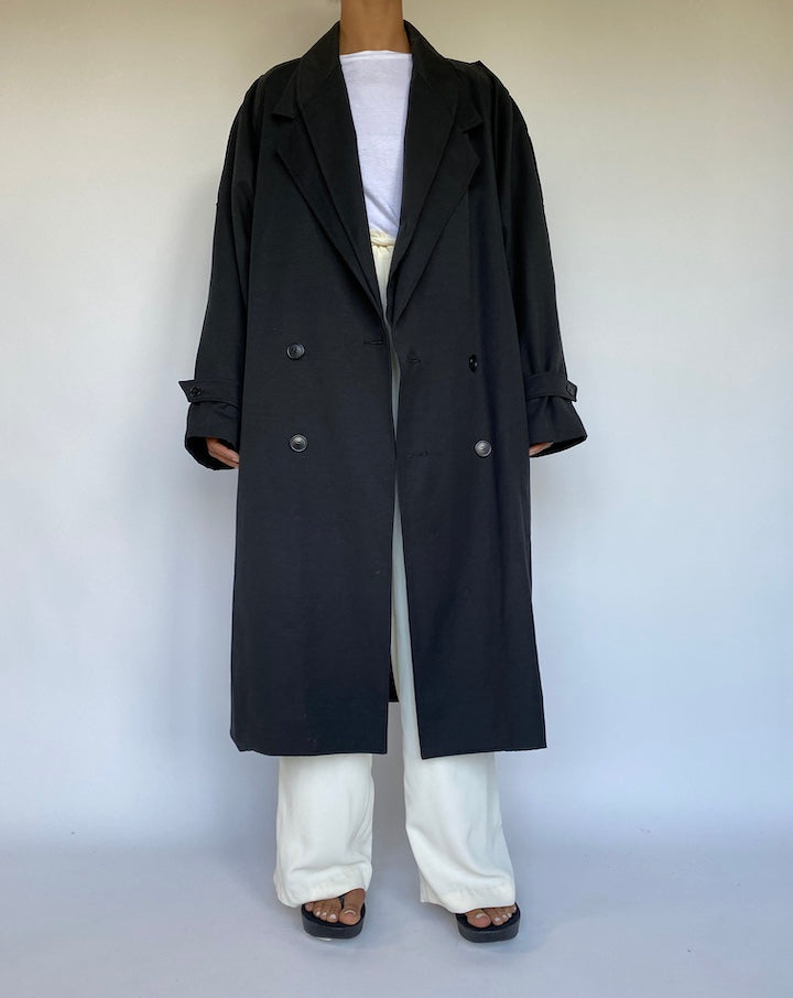 VINTAGE OVERSIZED BLACK COAT 1083-3