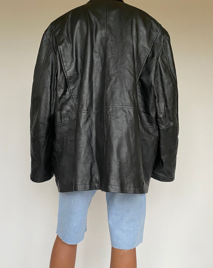 VINTAGE OVERSIZED BLACK LEATHER JACKET 1010-2