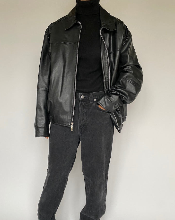 VINTAGE OVERSIZED BLACK LEATHER JACKET 1429-4