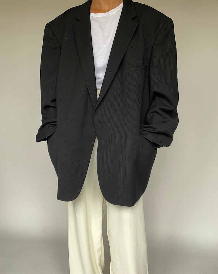 VINTAGE OVERSIZED BLACK STRIPED BLAZER 1248-4