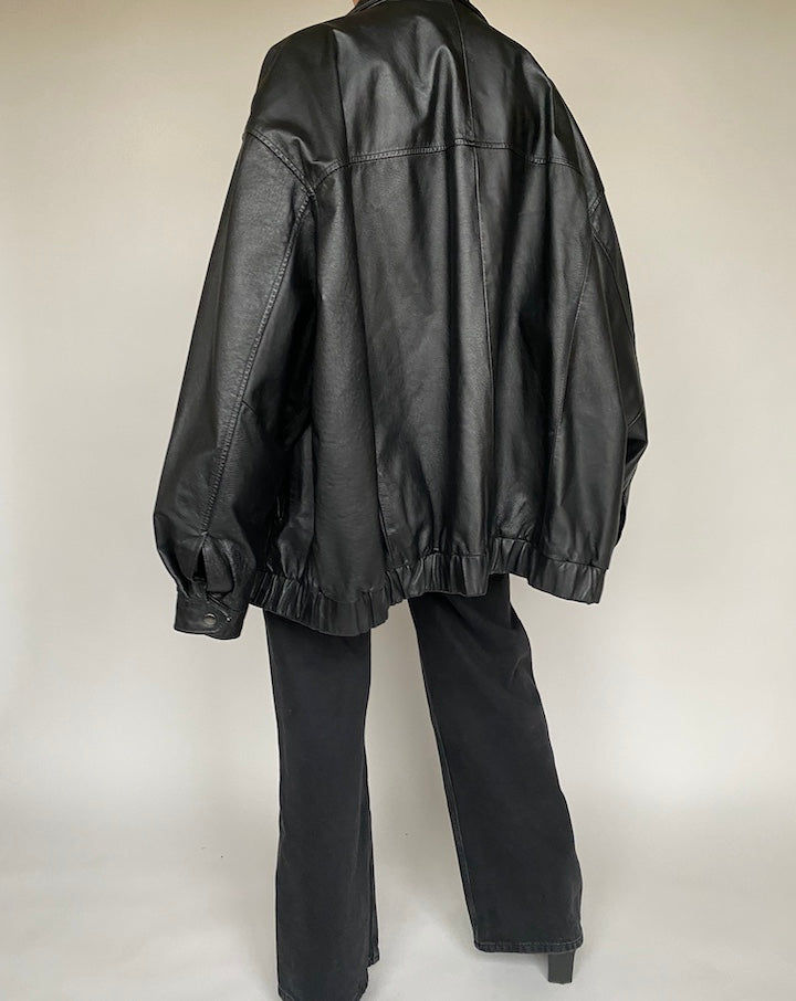 VINTAGE OVERSIZED LEATHER JACKET 533-5