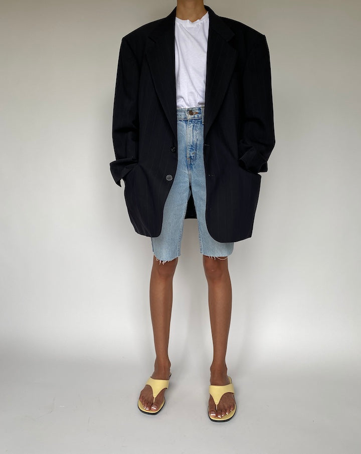 VINTAGE OVERSIZED PINSTRIPED BLAZER 836-4