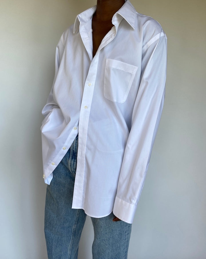 VINTAGE OVERSIZED WHITE BUTTON DOWN SHIRT 1158-2