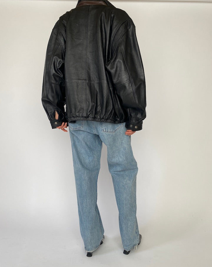 Vintage Black Leather Jacket 5272