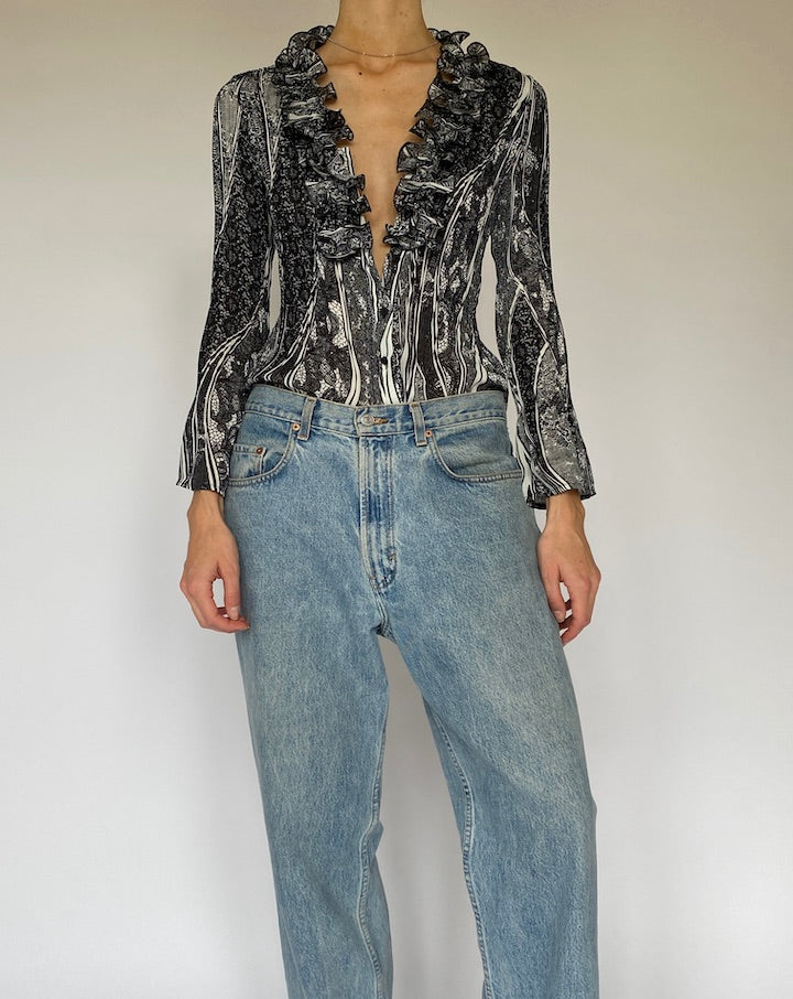 Vintage Black and White Patterned Ruffled Blouse 5336