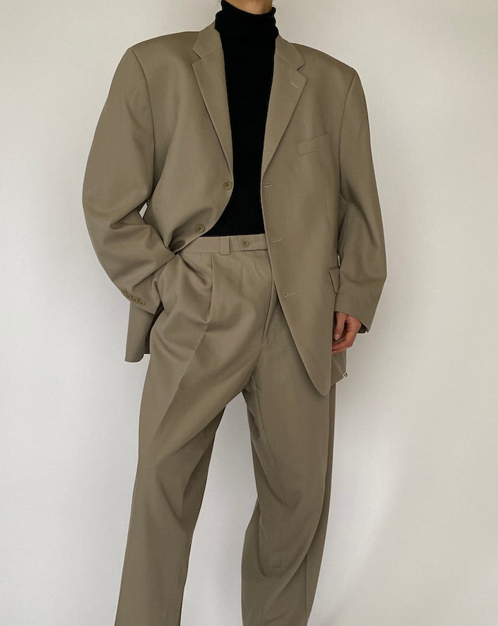 Vintage Oversized Calvin Klein 2 Piece Wool Suit 5284