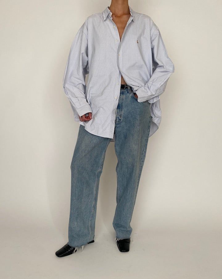 Vintage White and Blue Ralph Lauren Shirt 5266