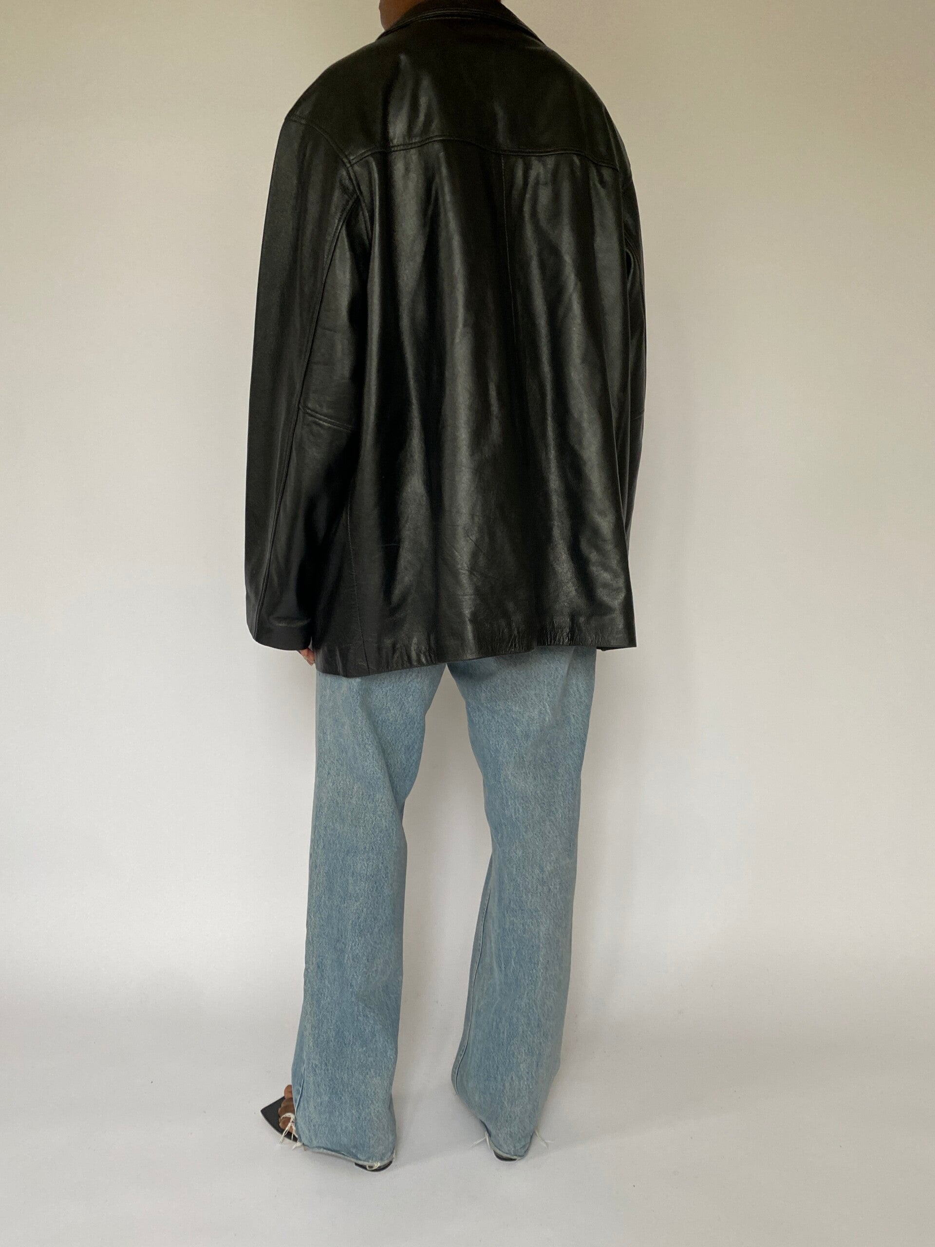 VINTAGE BLACK LEATHER JACKET 5023
