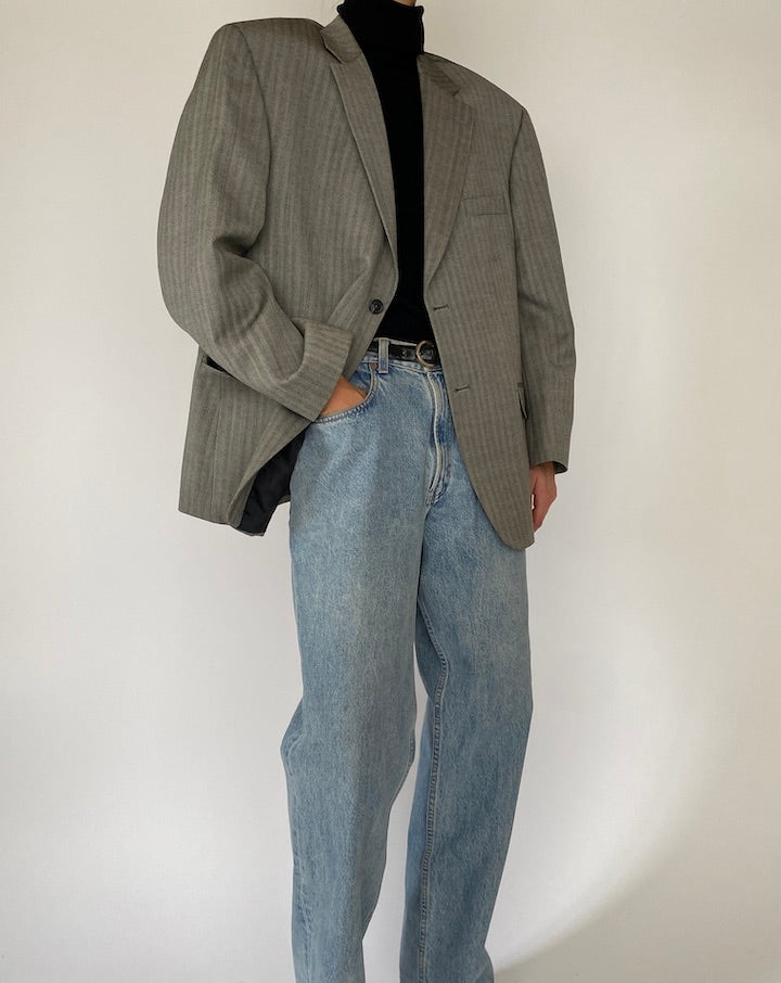Vintage Oversized Grey Striped Blazer 5294