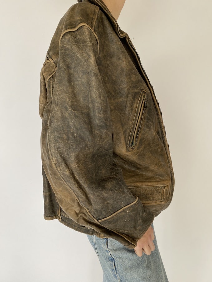 Vintage oversized distressed leather jacket in Brown 5458