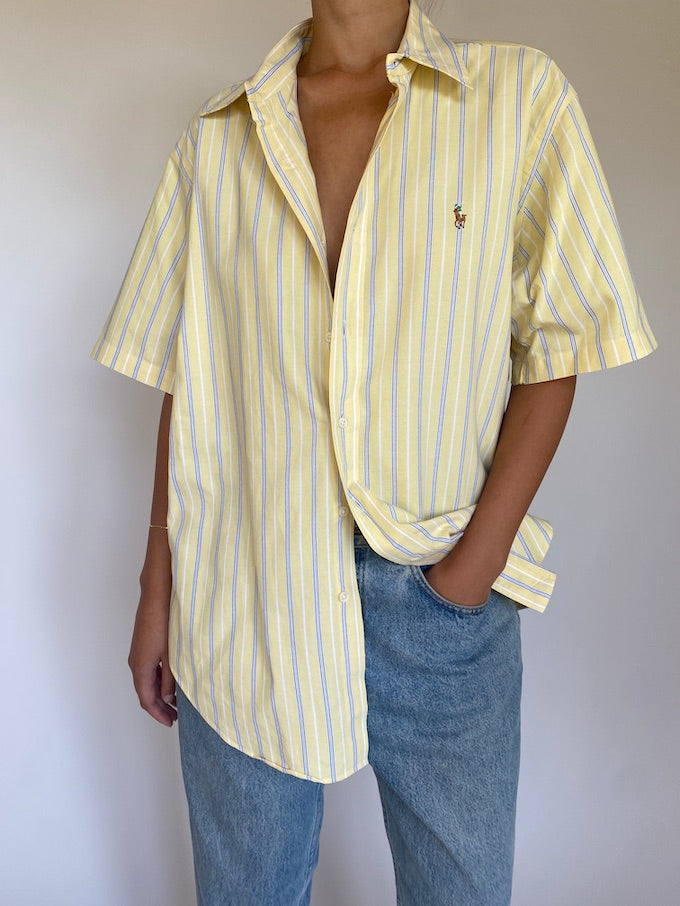 Vintage short sleeve Ralph Lauren shirt 5669