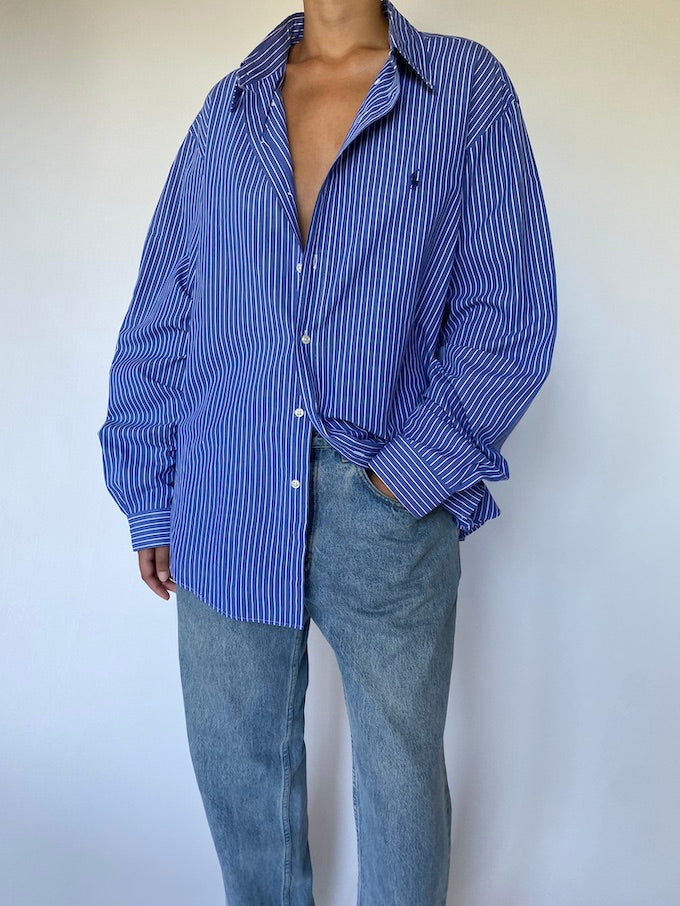 Vintage blue pinstriped Ralph Lauren shirt 5650