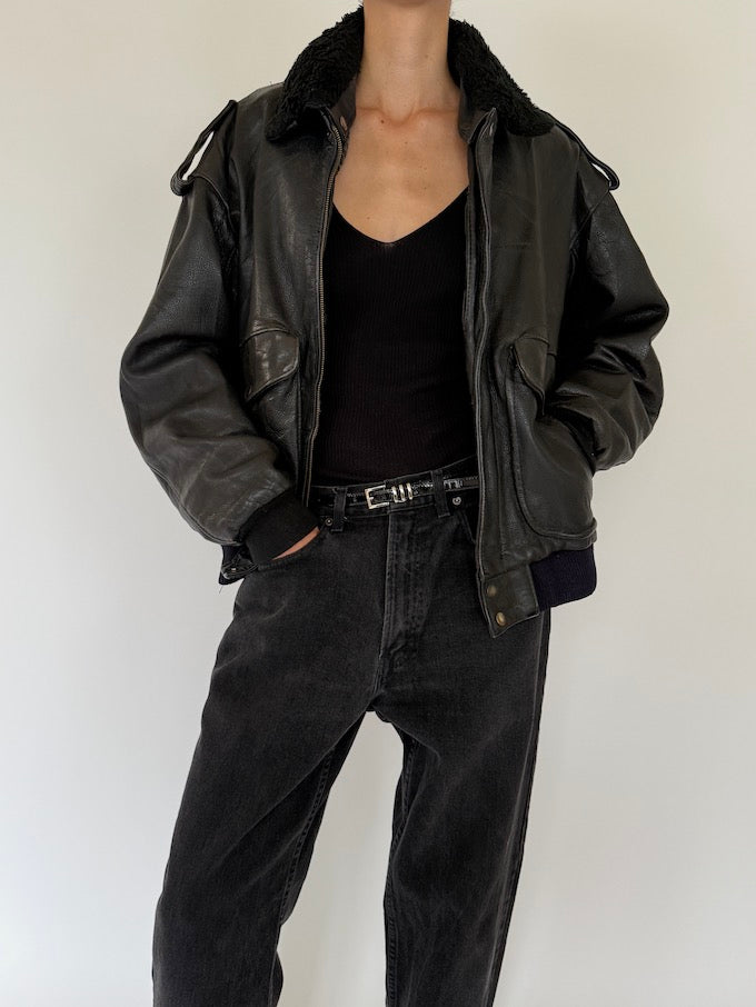 Vintage Leather jacket in Black 5435