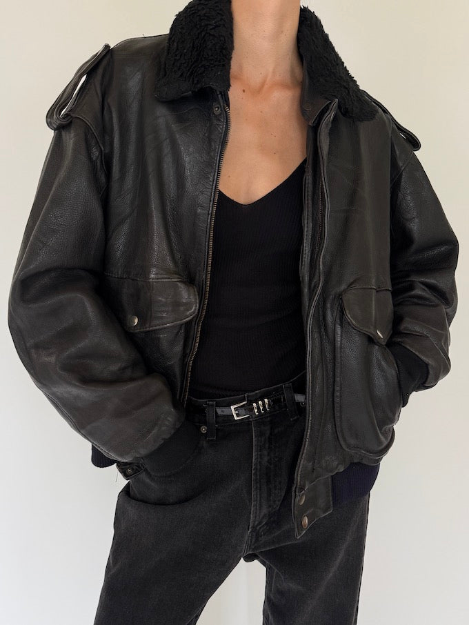 Vintage Leather jacket in Black 5435