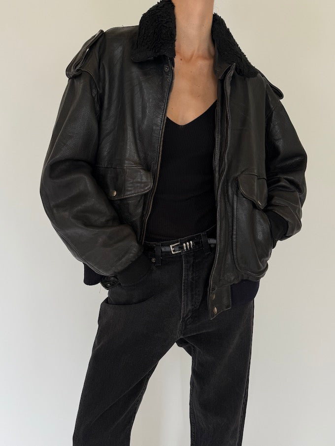 Vintage Leather jacket in Black 5435