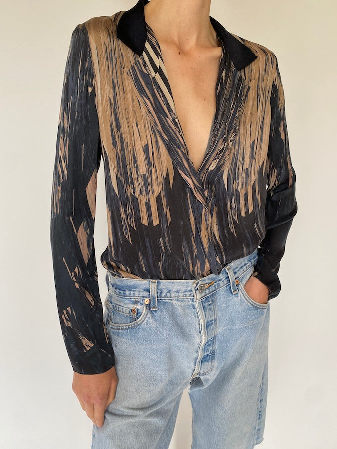 Vintage silk blouse 3910