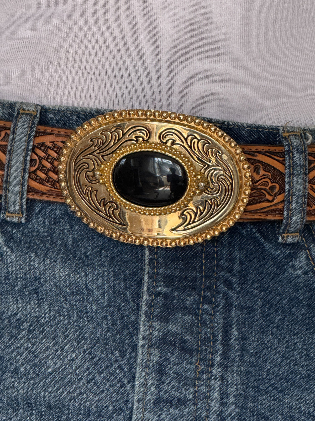 Vintage western leather belt ornate gold tone buckle detail